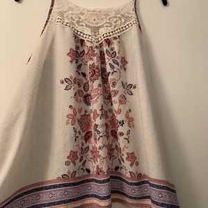 Floral lace tank top